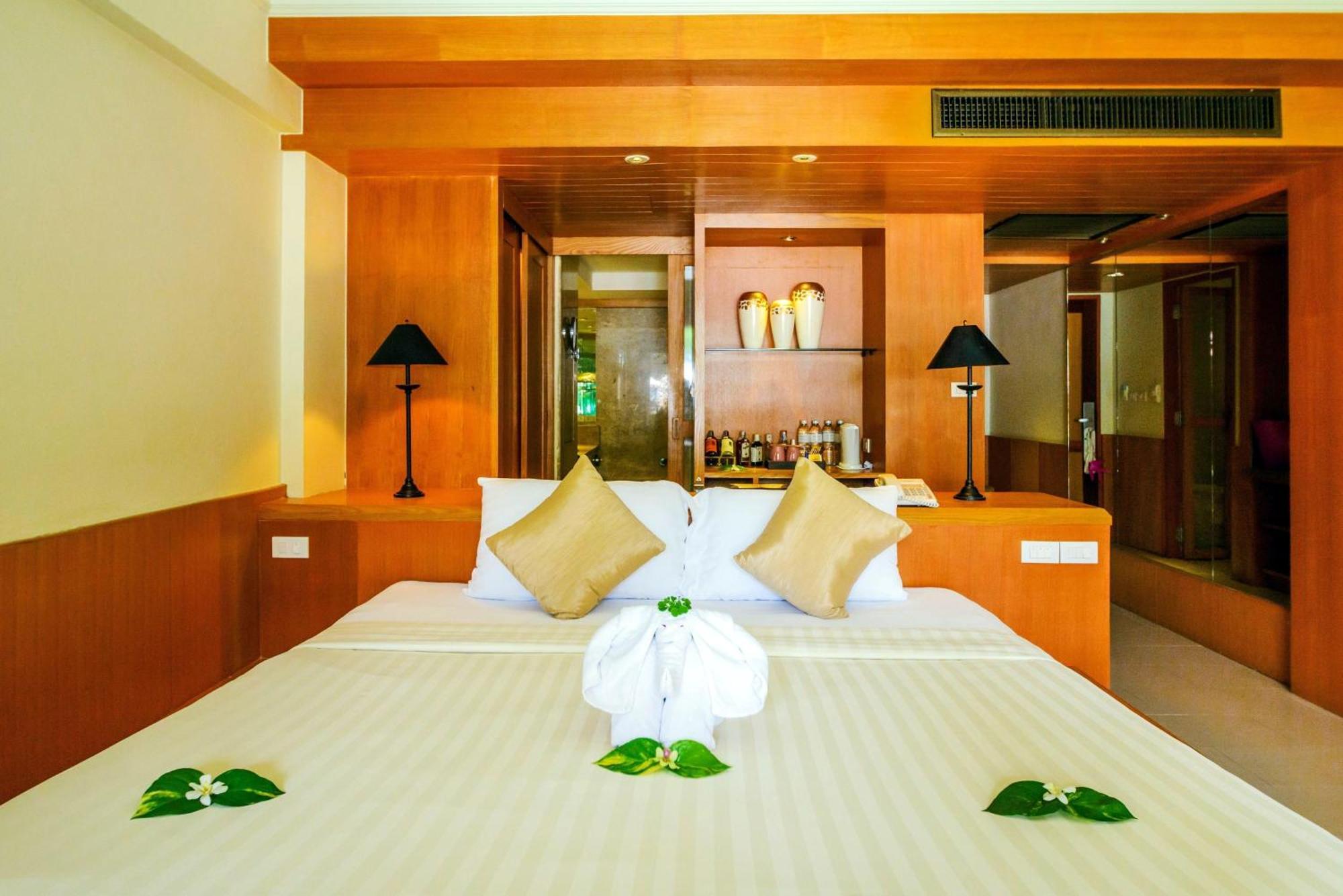 普吉岛-瓶庐海景度假酒店 Phuket Pl Seaview Resort Patong Eksteriør bilde